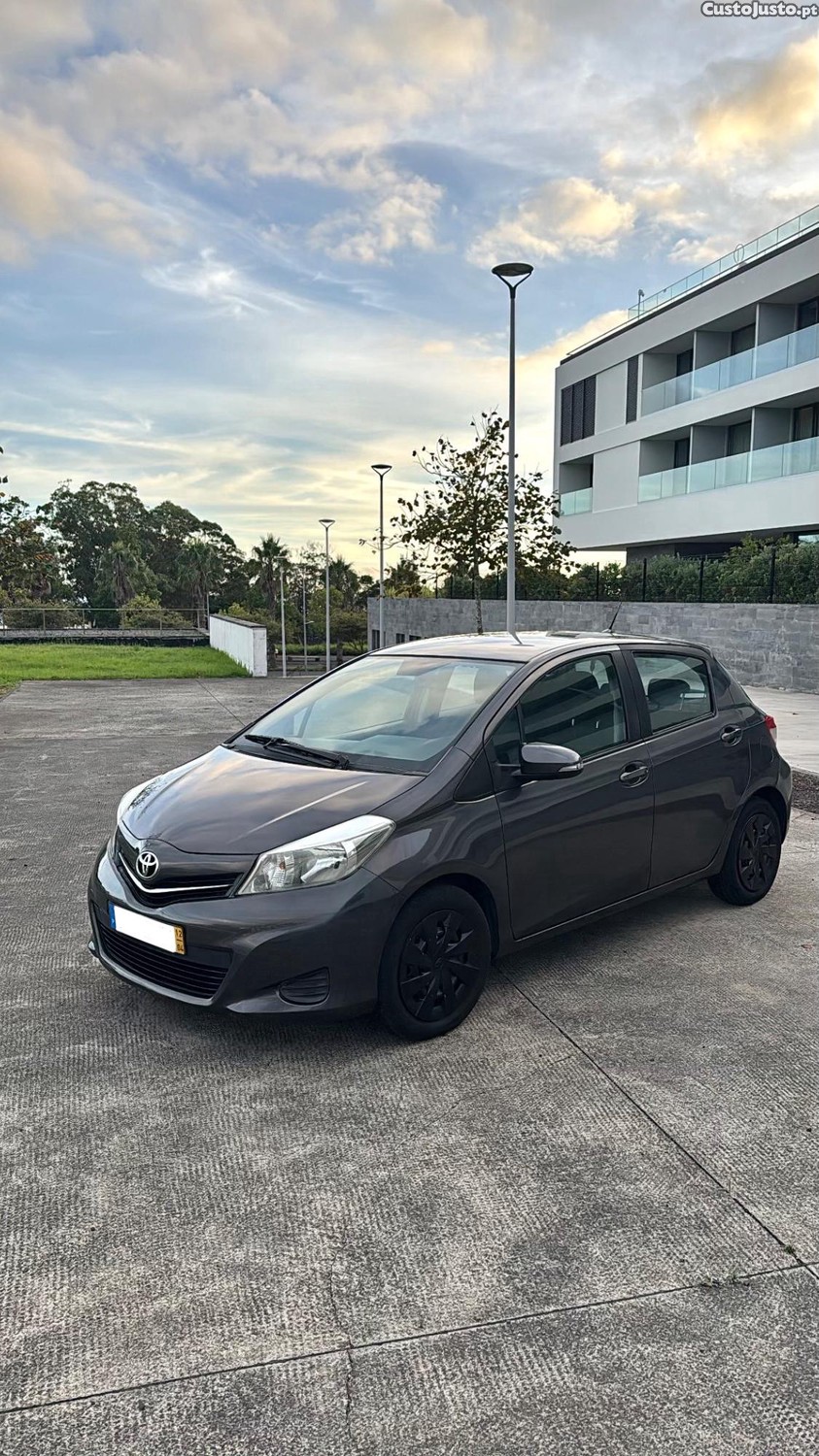 Toyota Yaris 1.4 D4d — photo 2