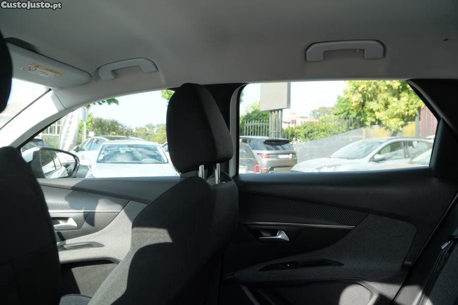 Peugeot 3008 PureTech 130 Stop & — fotografia 10