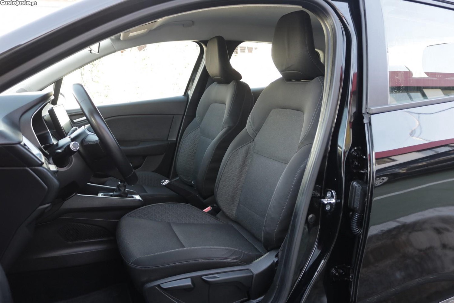 Renault Clio 1.5 Blue DCI Intens S/S — fotografia 48