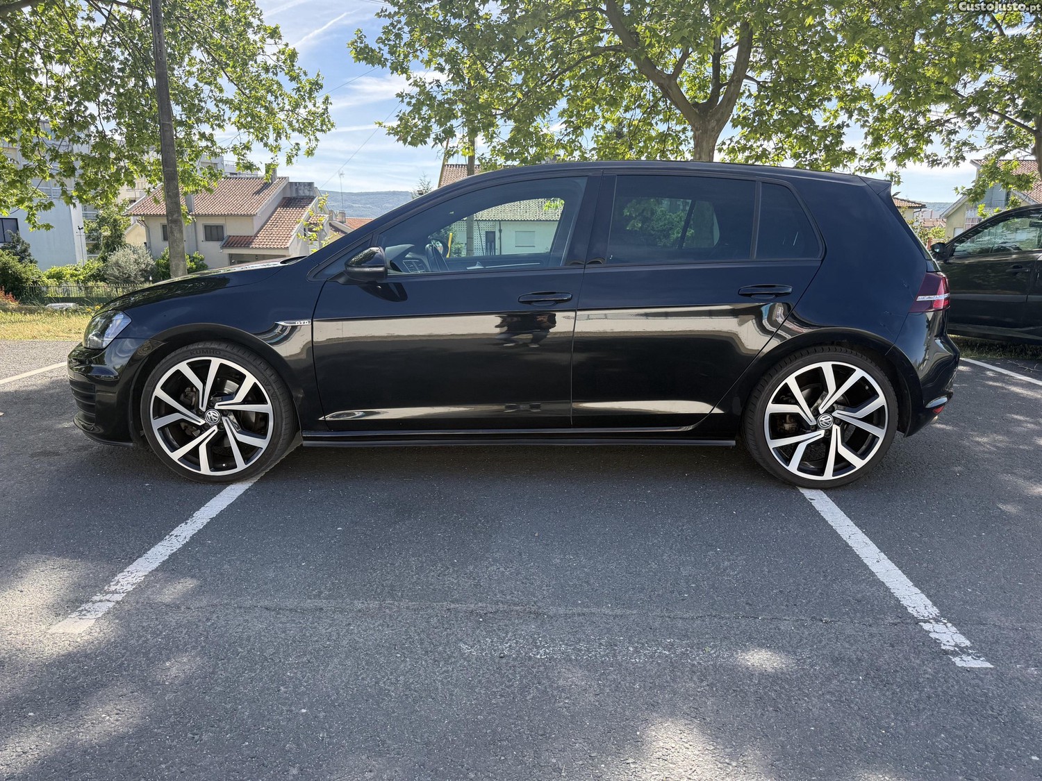 VW Golf GTD — photo 3