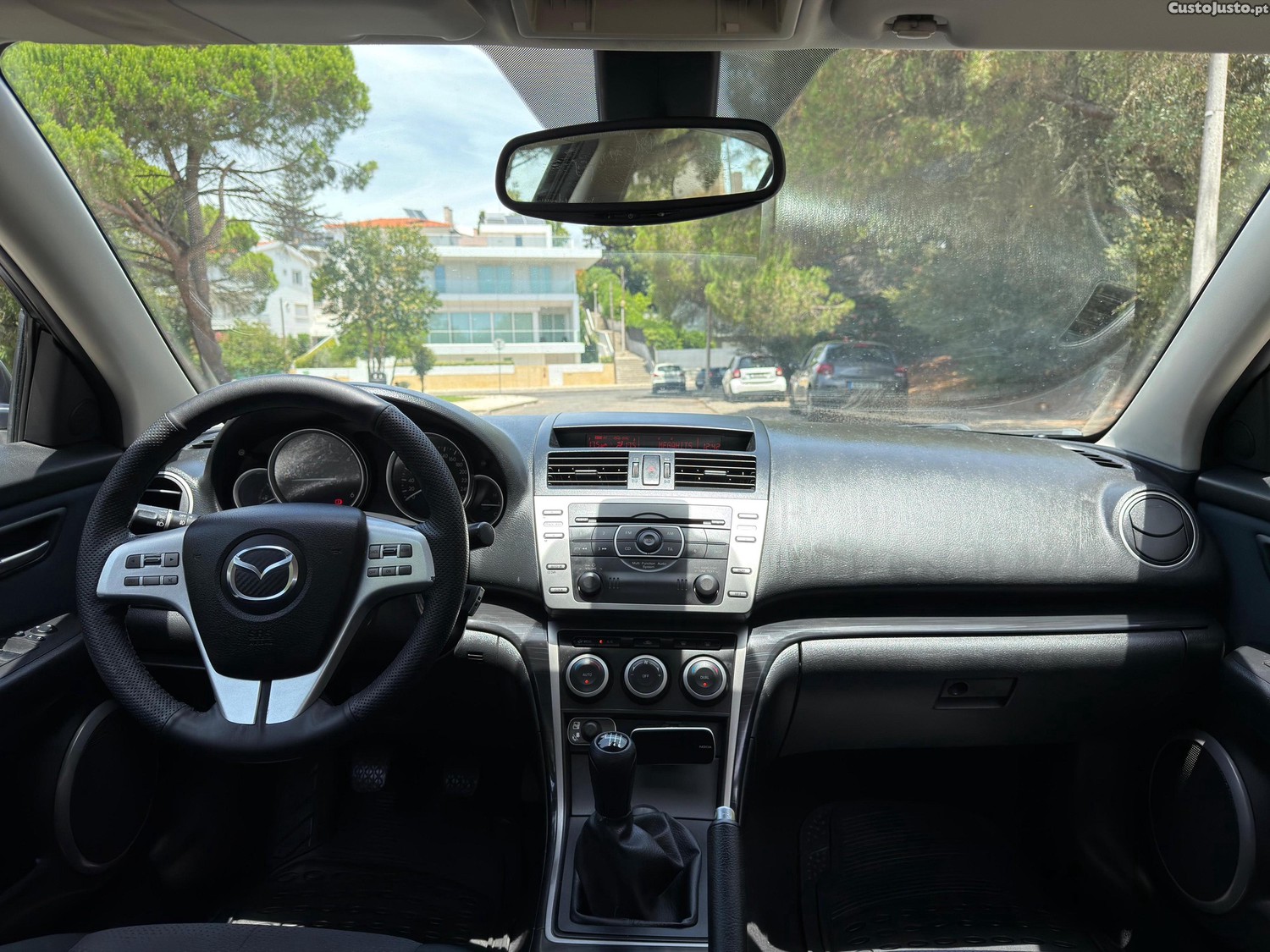 Mazda 6 2.0 MZR CD 140 cv Dynamic — fotografia 5