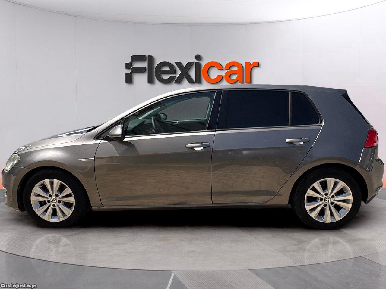Volkswagen Golf 1.6 TDi BlueMotion Trendline — fotografia 14