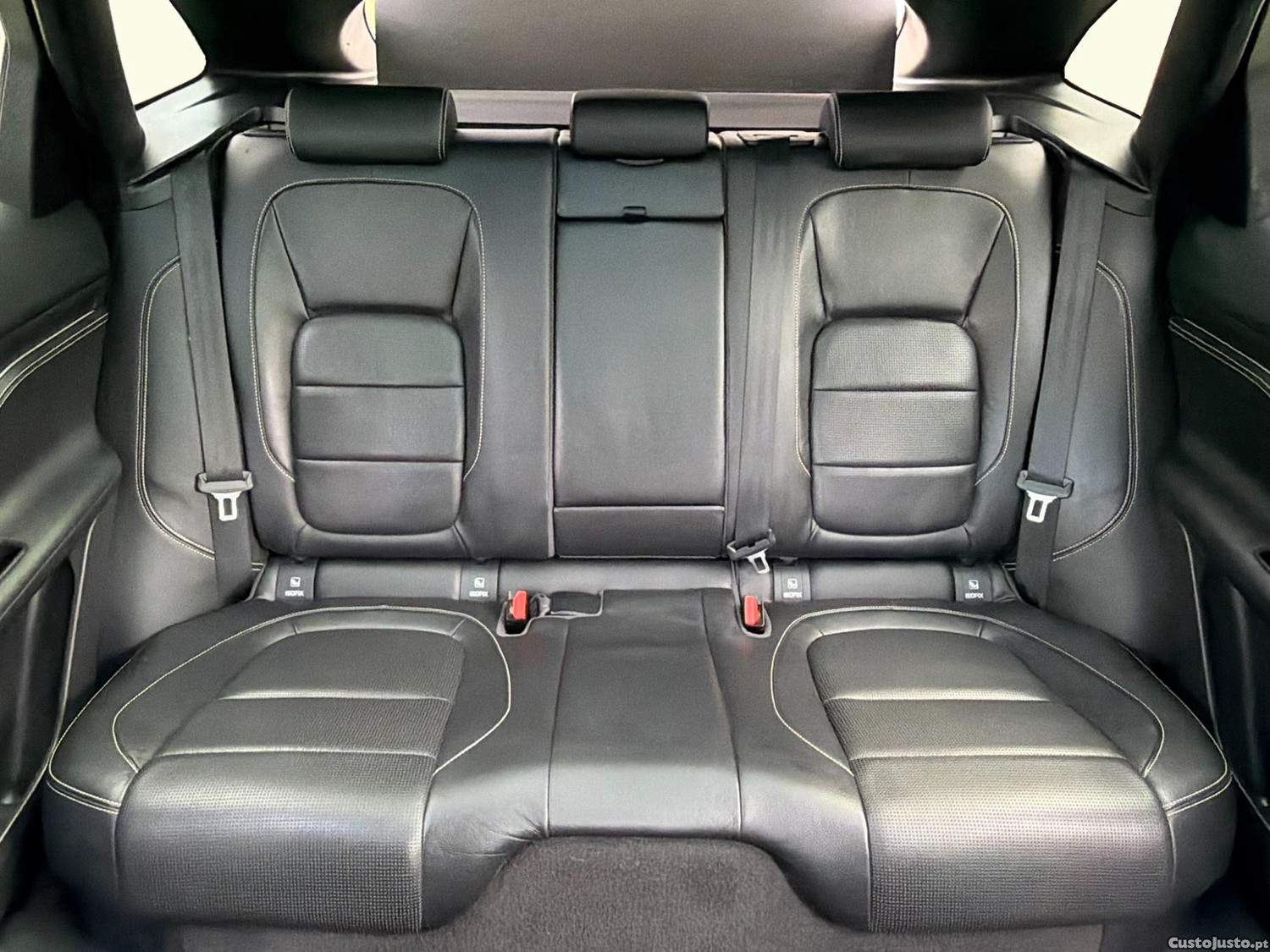Jaguar F-Pace 2.0 I4-D R-SPORT AUTO 180 CV - NACIONAL - 87786 KM — fotografia 8
