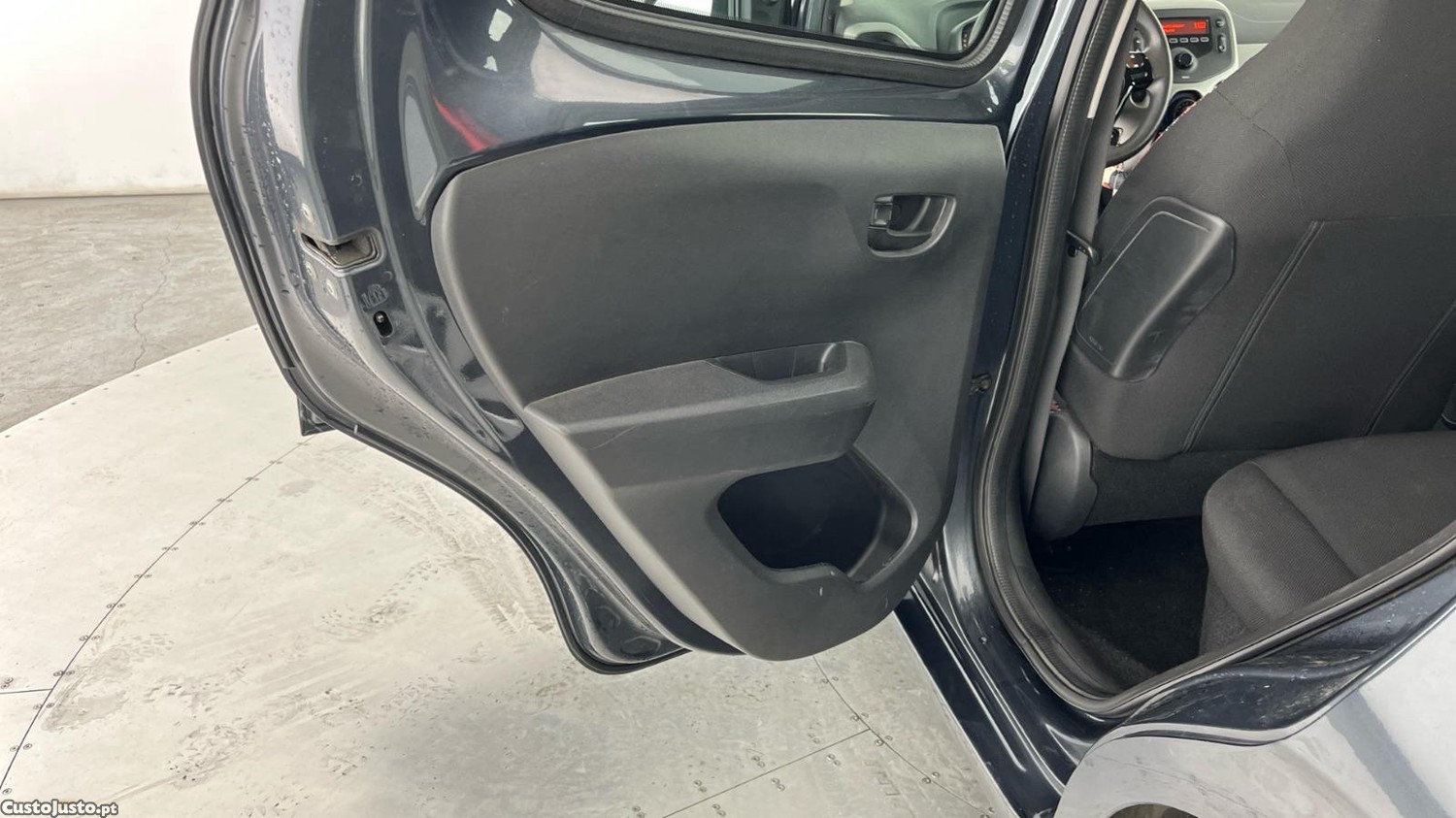 Citroën C1 1.0 vTI — fotografia 2