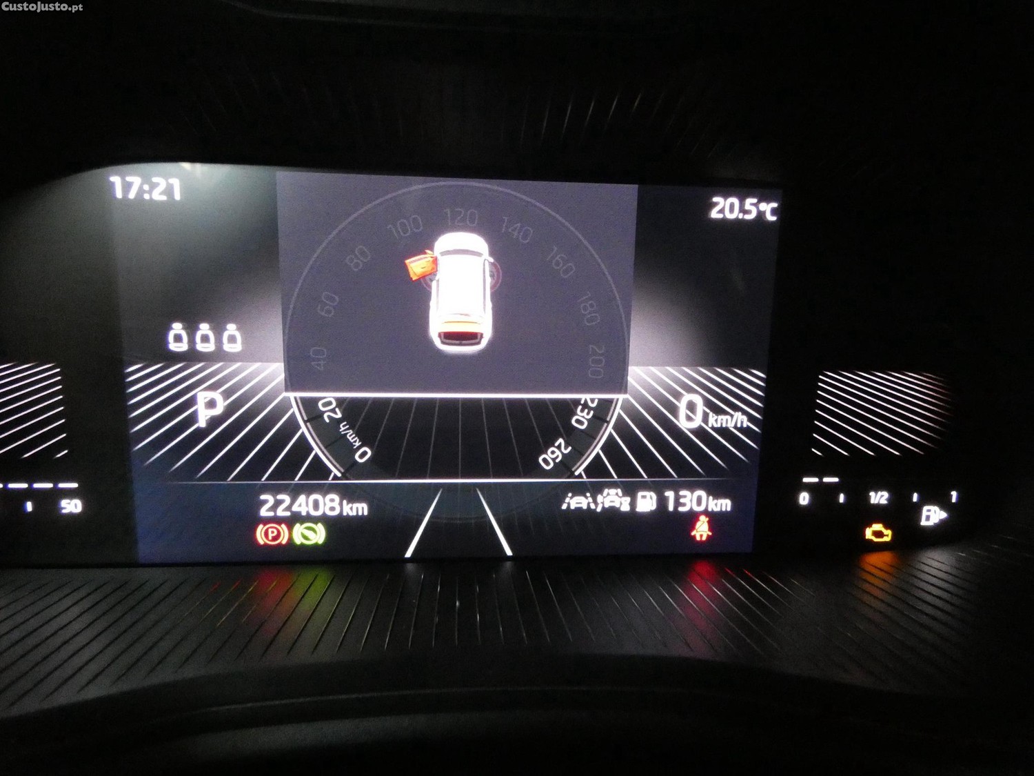 Skoda Kamiq 1.0 TSI Selection DSG — fotografia 7