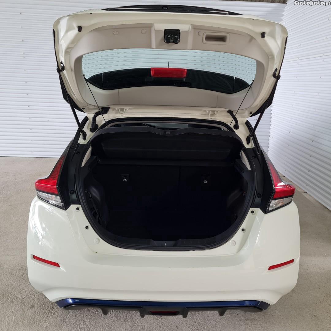 Nissan Leaf Acenta — fotografia 18
