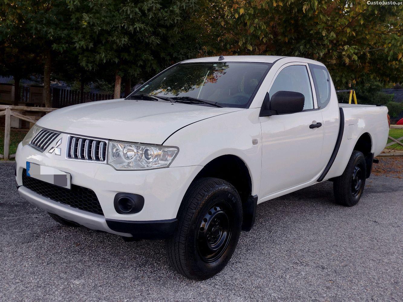 Mitsubishi L200 2.4 4x4 — photo 2