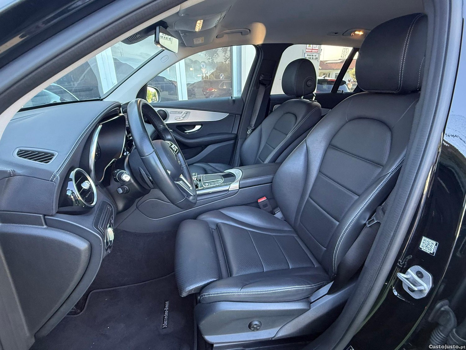 Mercedes-Benz GLC 300 de 4Matic 9G-TRONIC Exclusive — fotografia 13