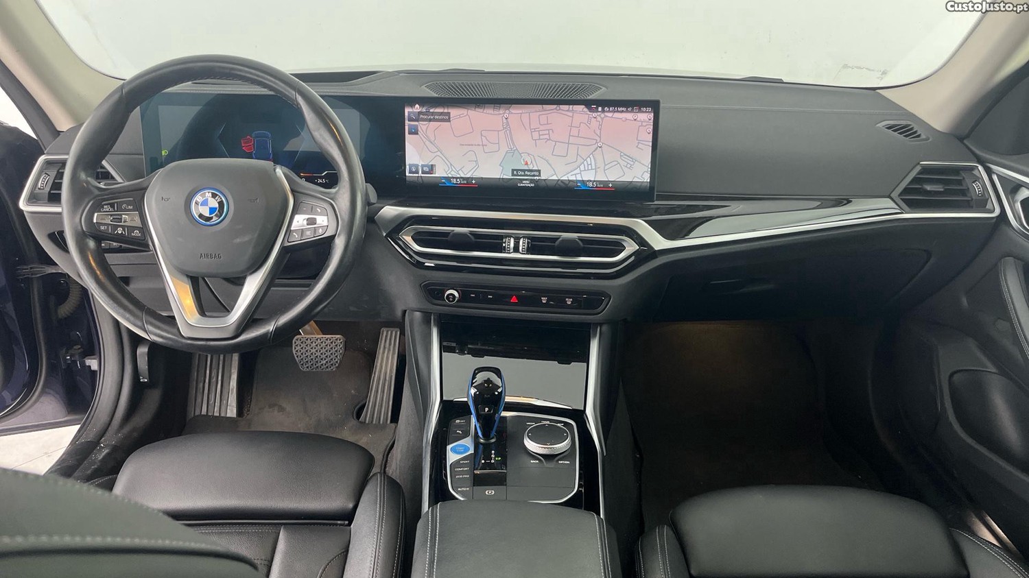 BMW i4 G26 40 E DRIVE 83.9 kWh (AUTO) — fotografia 4