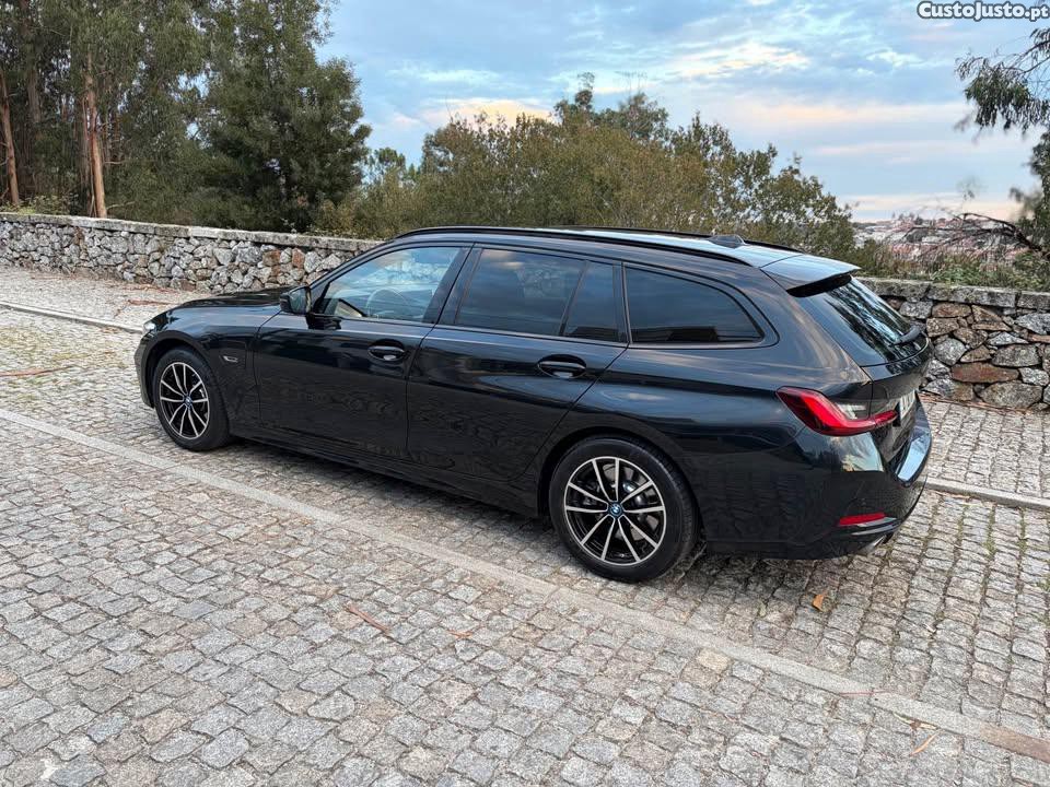 BMW 320 320e — photo 2