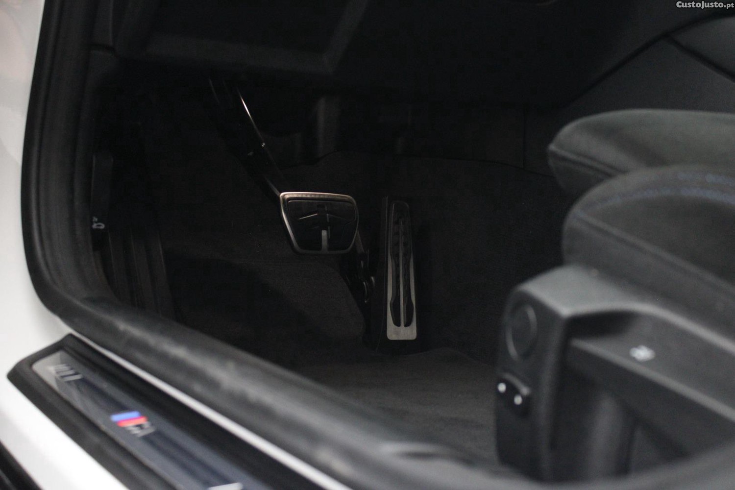 BMW i4 40 E-DRIVE PACK M 83,9KWH (AUTO) — fotografia 3
