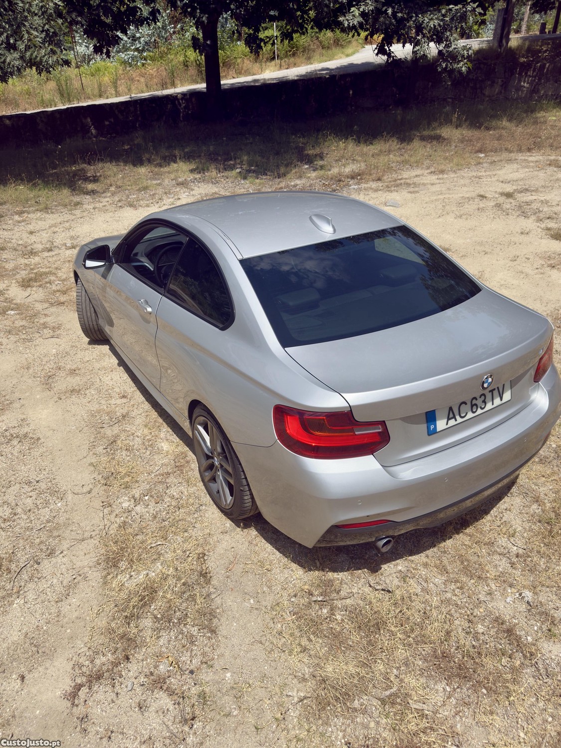 BMW 220 d CoupéPack M Auto — fotografia 7