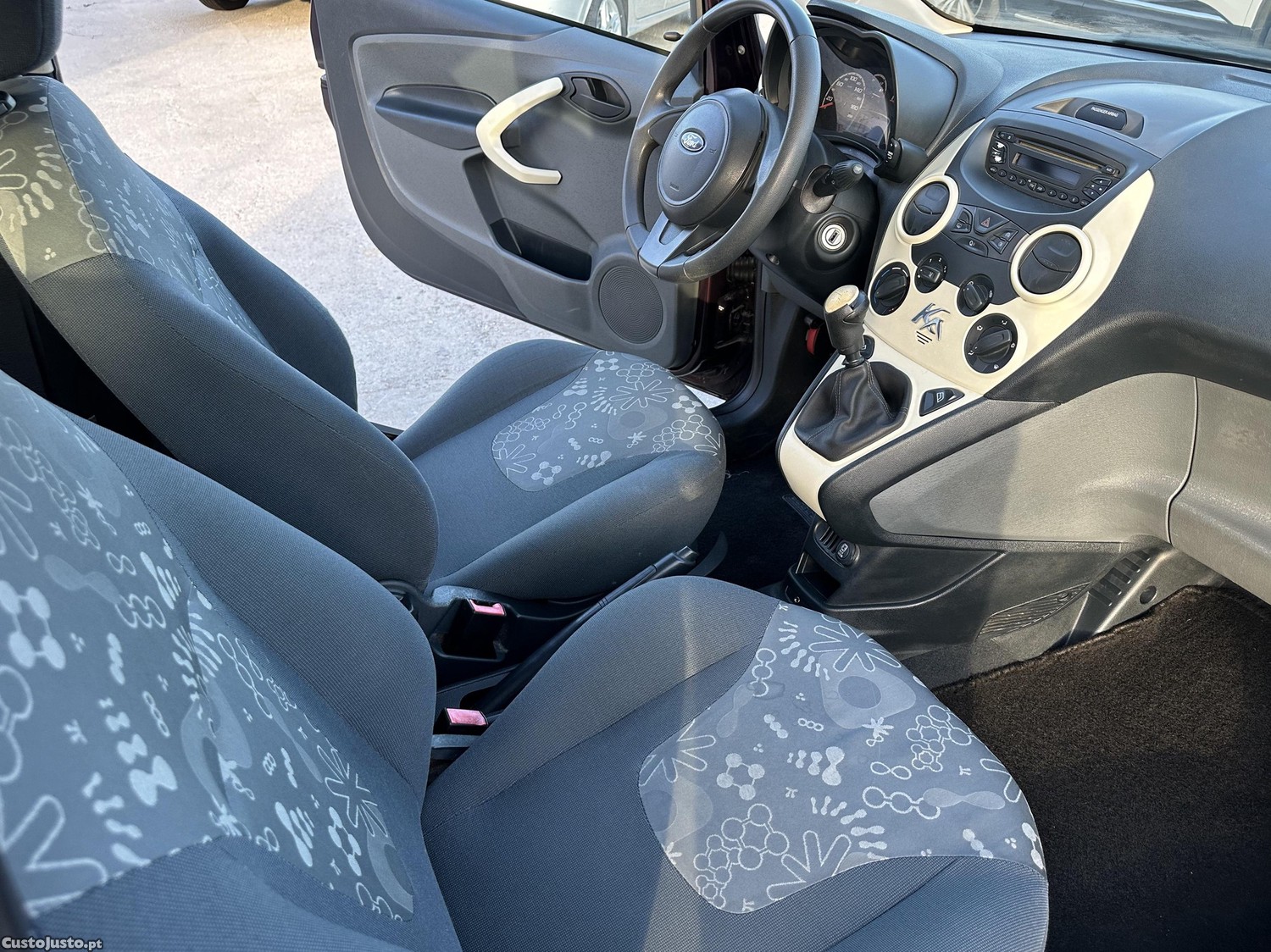Ford KA 1.2 Trend — fotografia 4