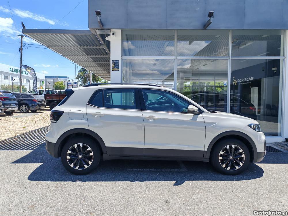 Volkswagen T-Cross 1.0 TSI Style — fotografia 20
