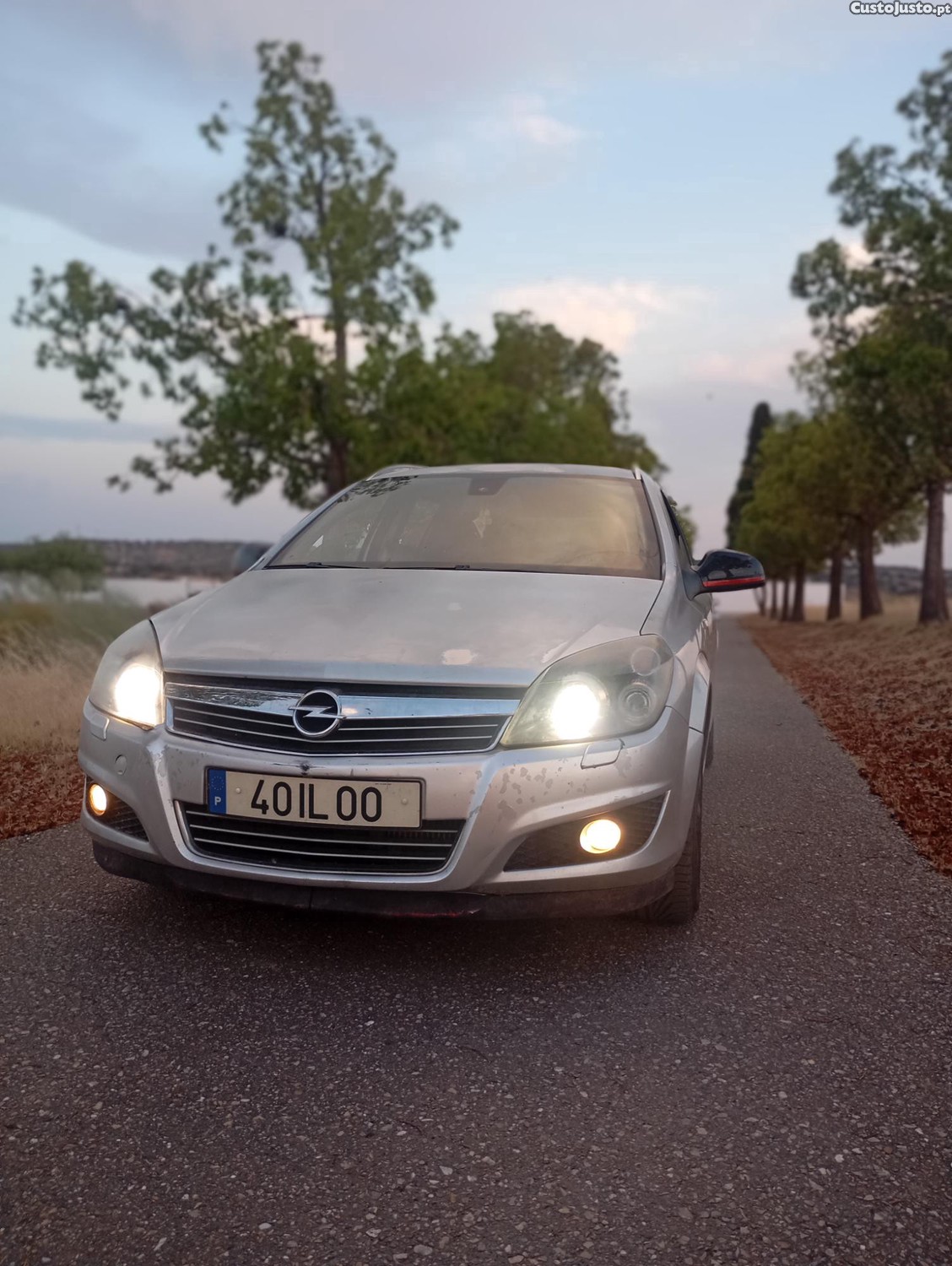 Opel Astra Station Wagon — fotografia 3