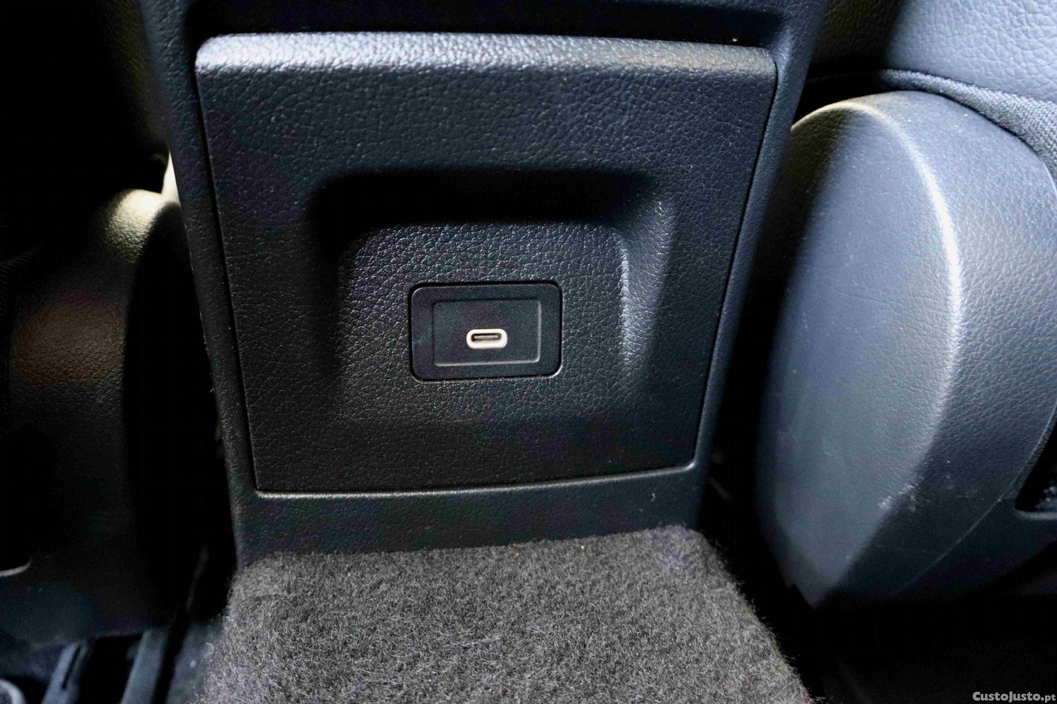 Mercedes-Benz A 200 AMG Line Aut. — fotografia 5