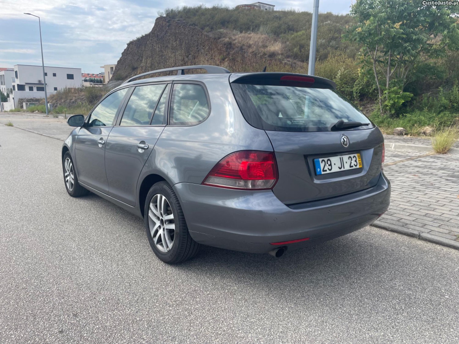 Volkswagen Golf 1.6 — fotografia 5