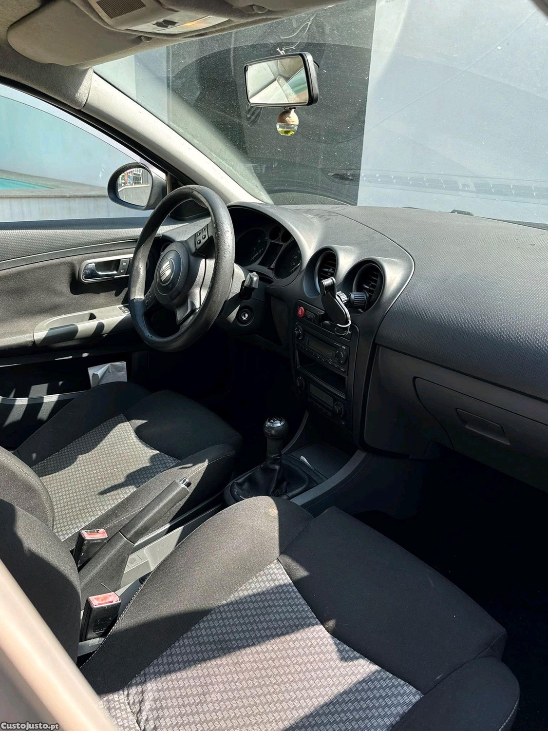 SEAT Ibiza 6L Sport — fotografia 2