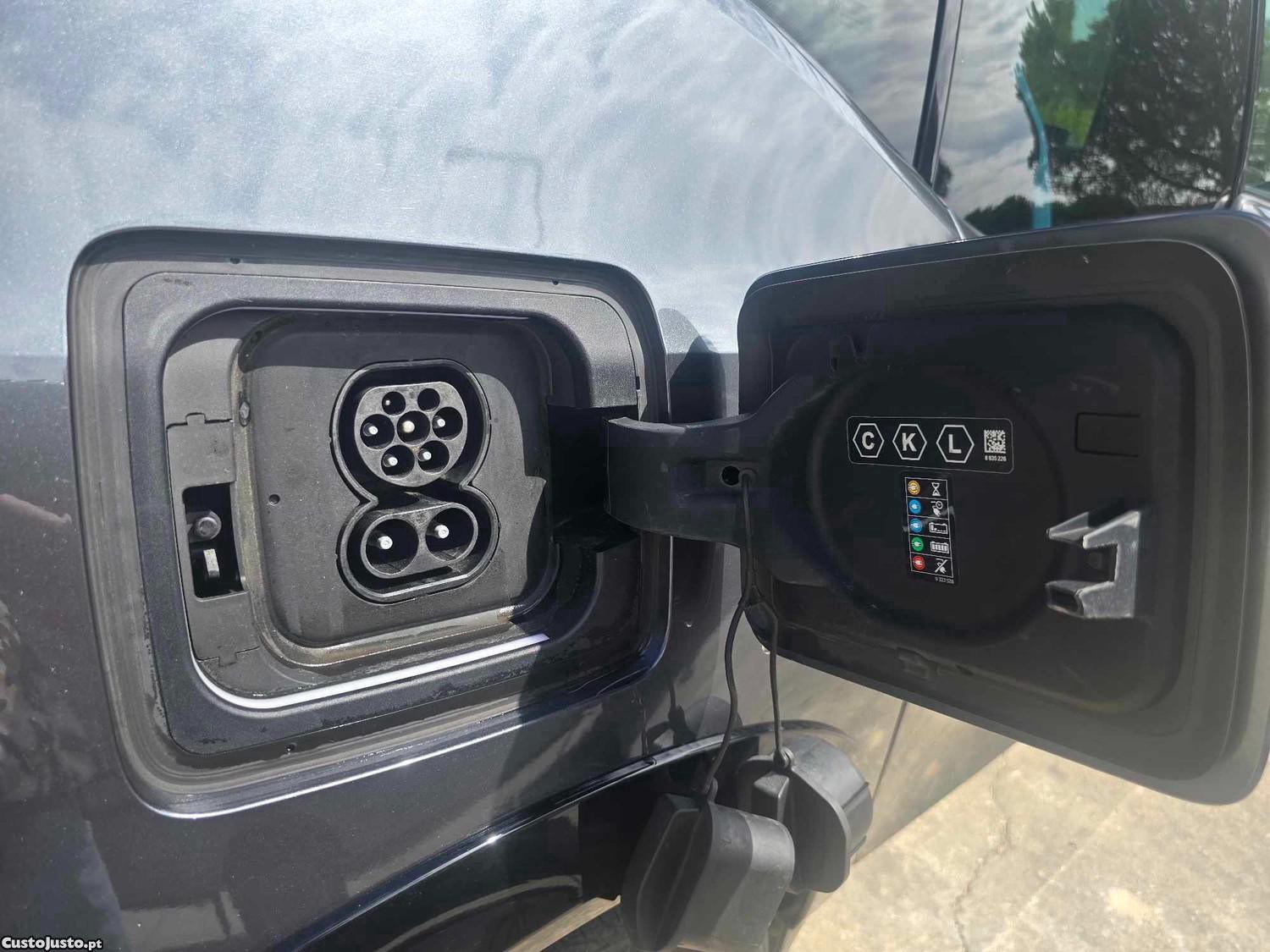BMW i3 120 Ah - 2019 - 65 000 Kms - 170 CV - 300 Km Autonomia — fotografia 4