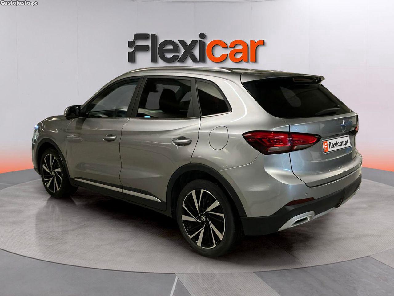 MG ZS 1.5 Hybrid+ Luxury — photo 5