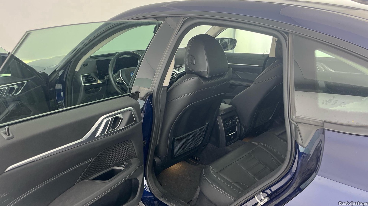 BMW i4 G26 40 E DRIVE 83.9 kWh (AUTO) — fotografia 3