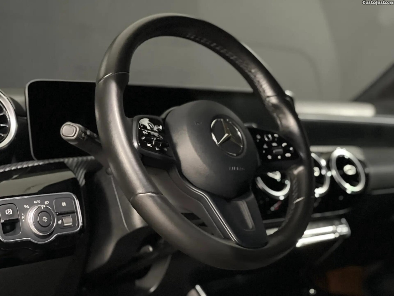Mercedes-Benz CLA 180 d Shooting Brake Style Plus Aut. — photo 5
