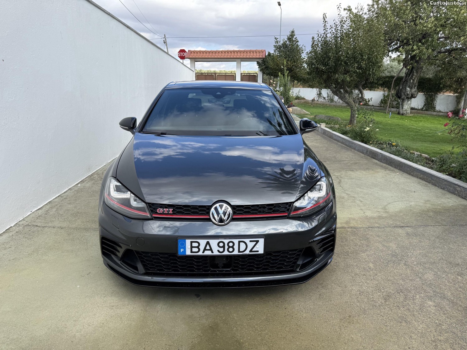 VW Golf GTI CLUBSPORT 265CV — photo 3