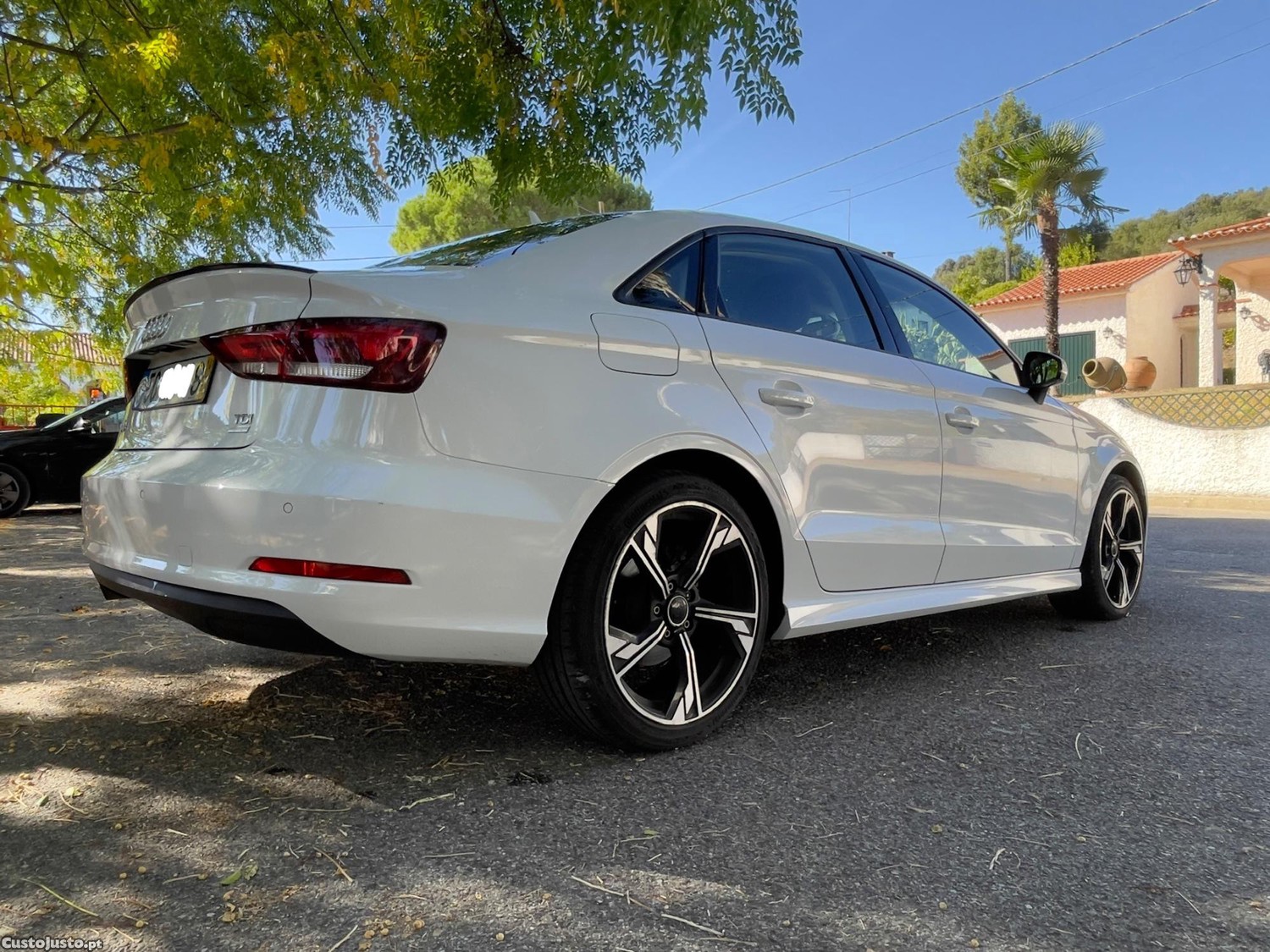 Audi A3 Limousine 8v — photo 2