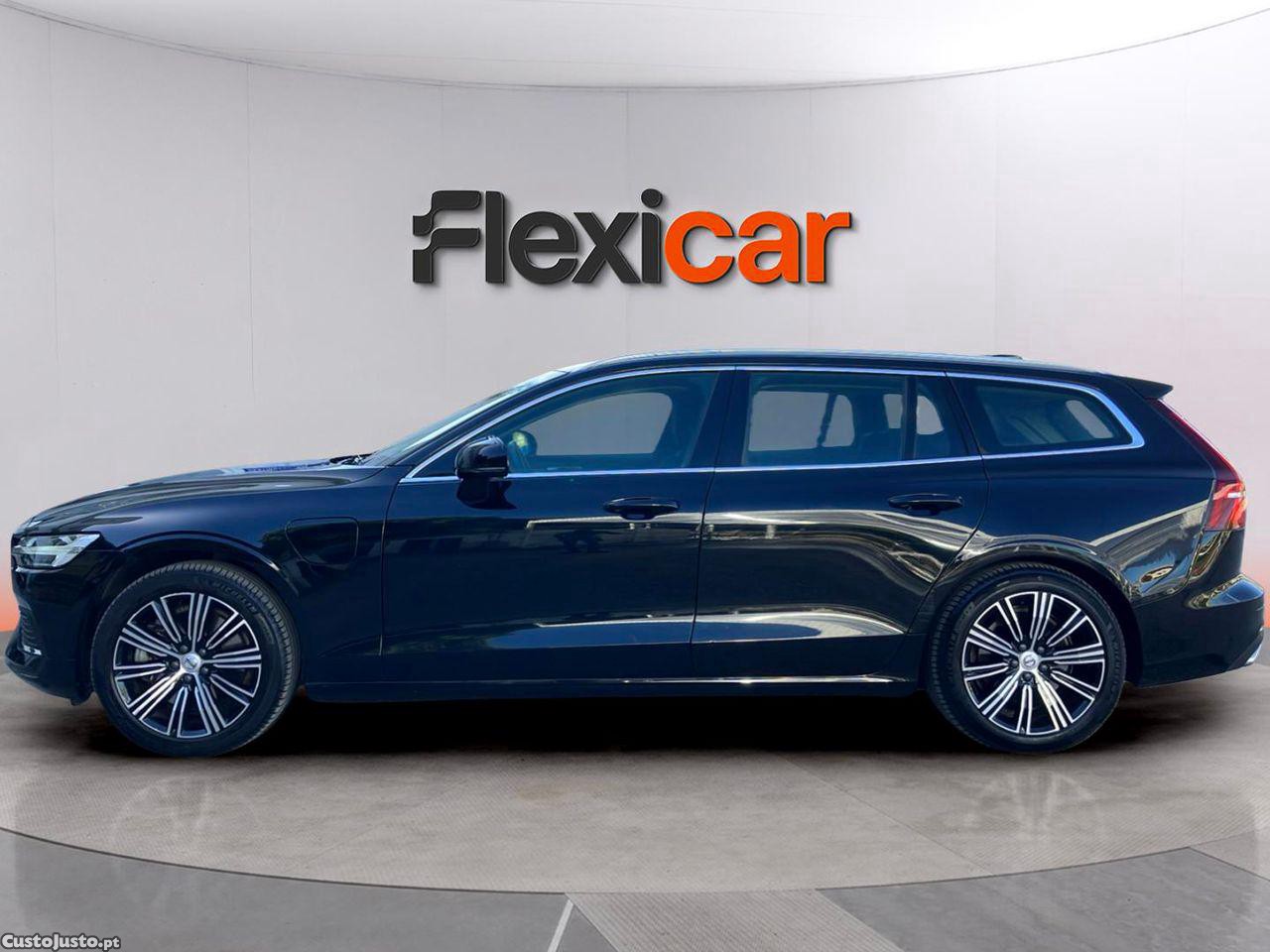 Volvo V60 2.0 T6 AWD TE Inscription Expression - 21 foto 4