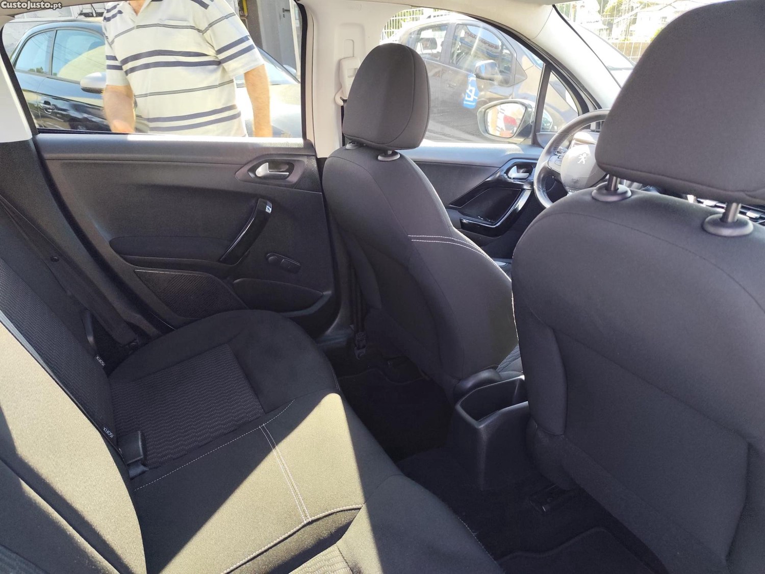 Peugeot 208 1.2PURETECH STYLE — fotografia 5