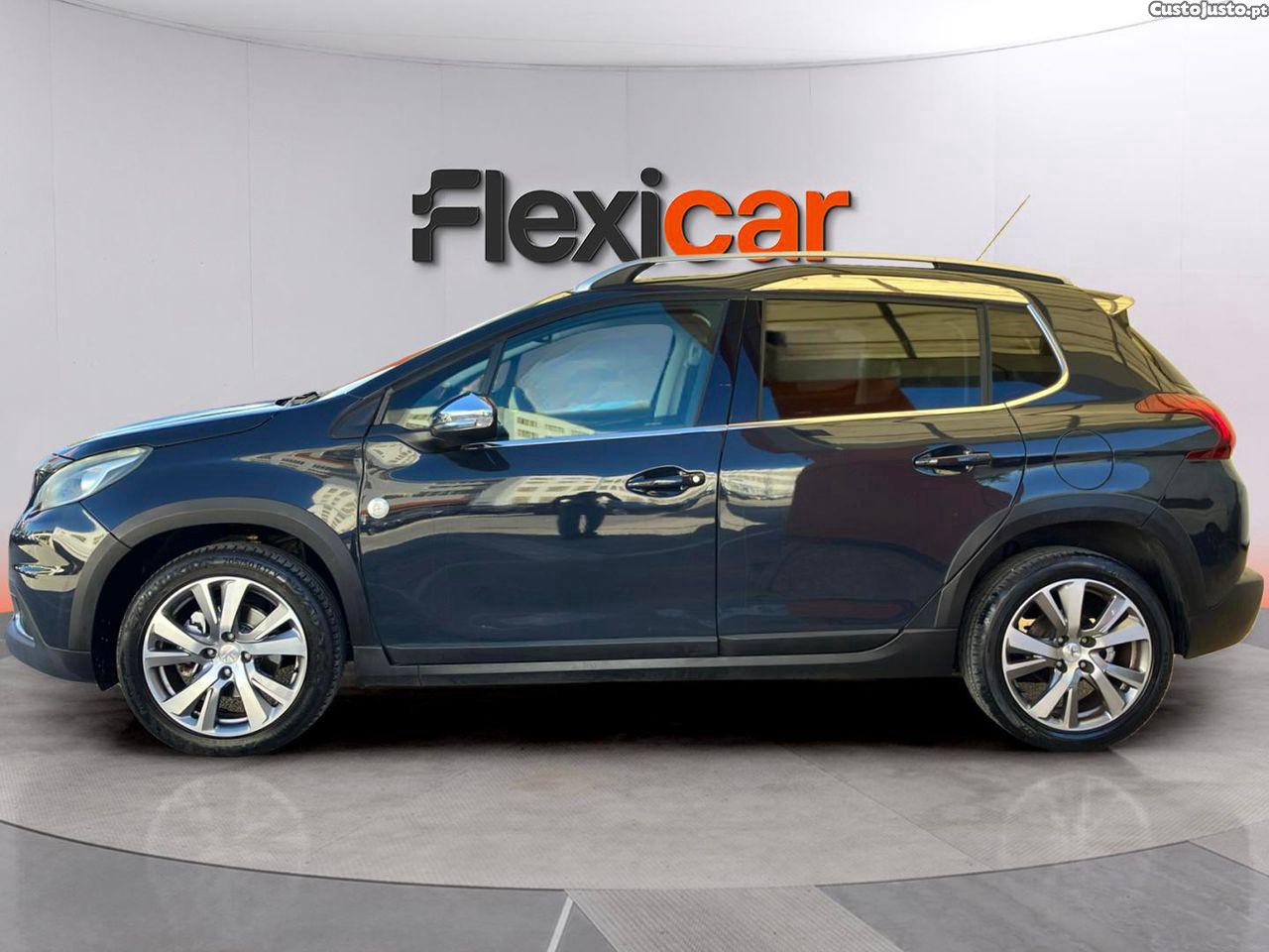Peugeot 2008 1.2 PureTech Crossway EAT6 — photo 4