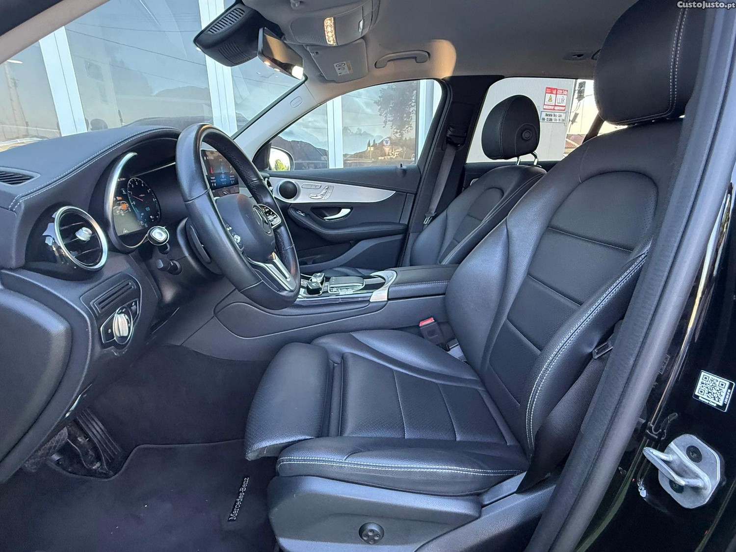 Mercedes-Benz GLC 300 de 4Matic 9G-TRONIC Exclusive — fotografia 12