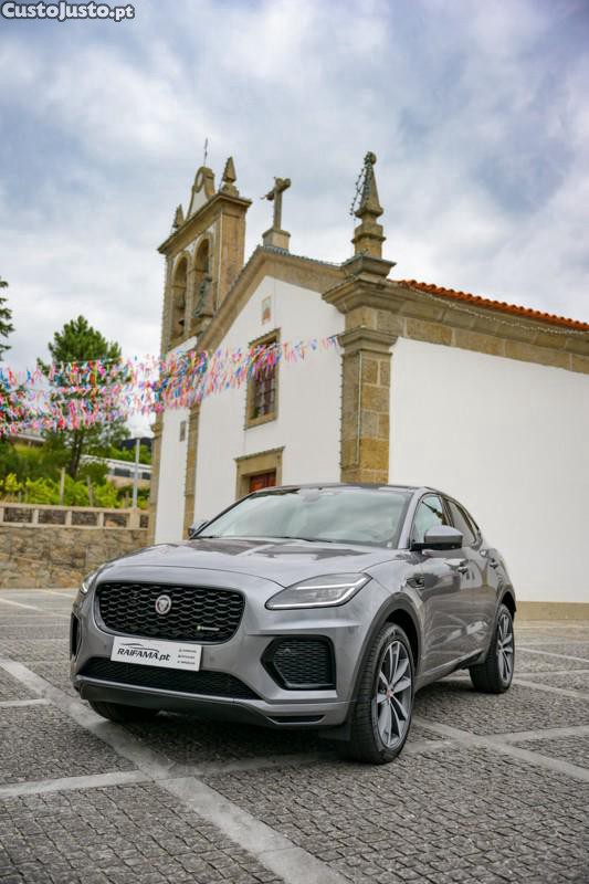 Jaguar E-Pace 1.5 P300e R-Dynamic SE AWD Aut. — fotografia 23