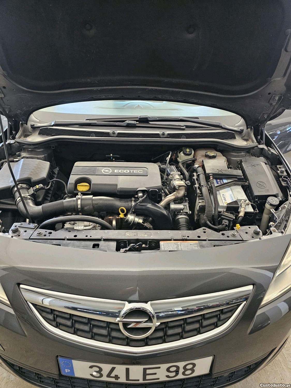 Opel Astra 1.7cdti 125cv pintura e interior novos — fotografia 5