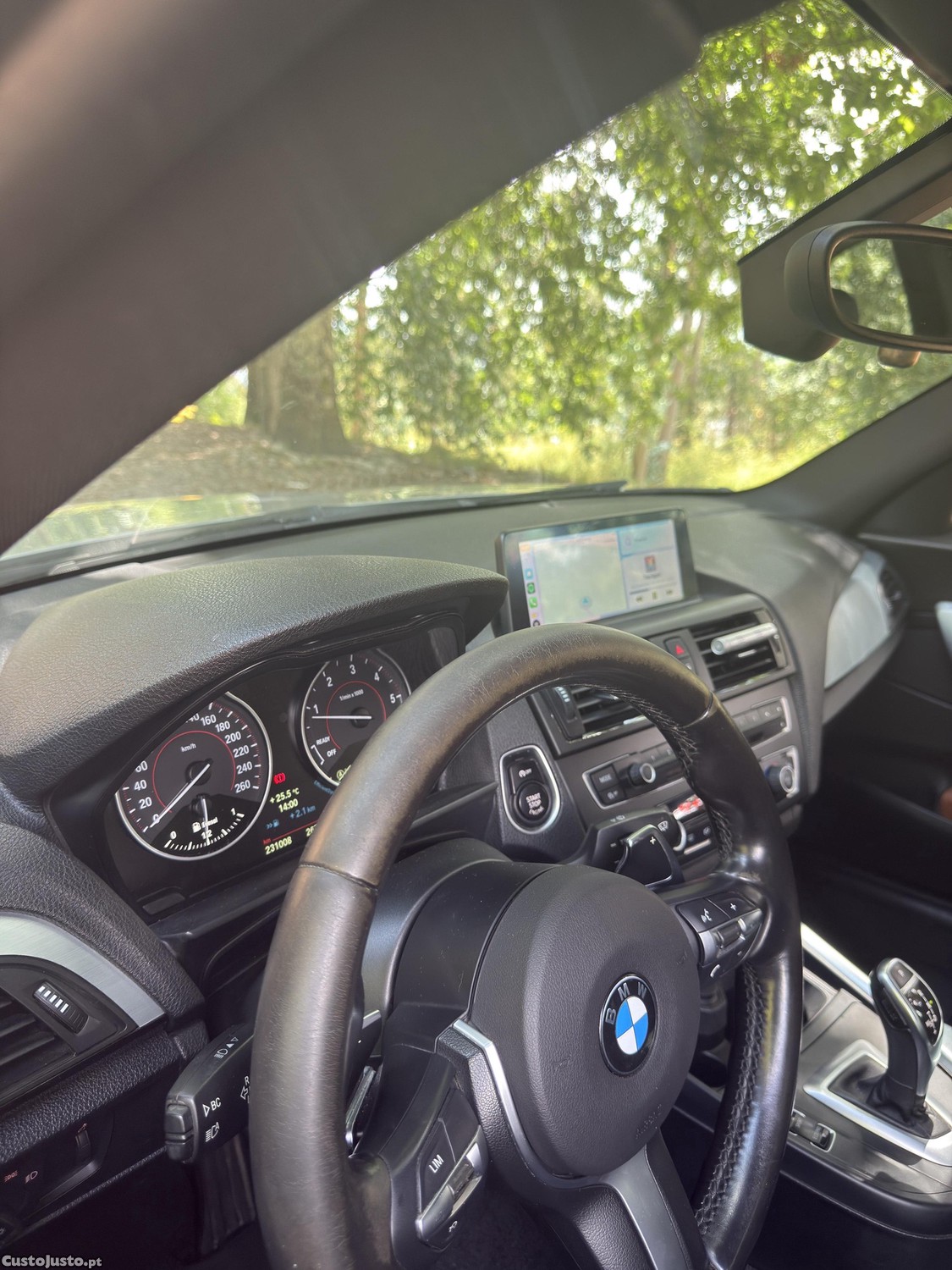 BMW 220 d CoupéPack M Auto — fotografia 3
