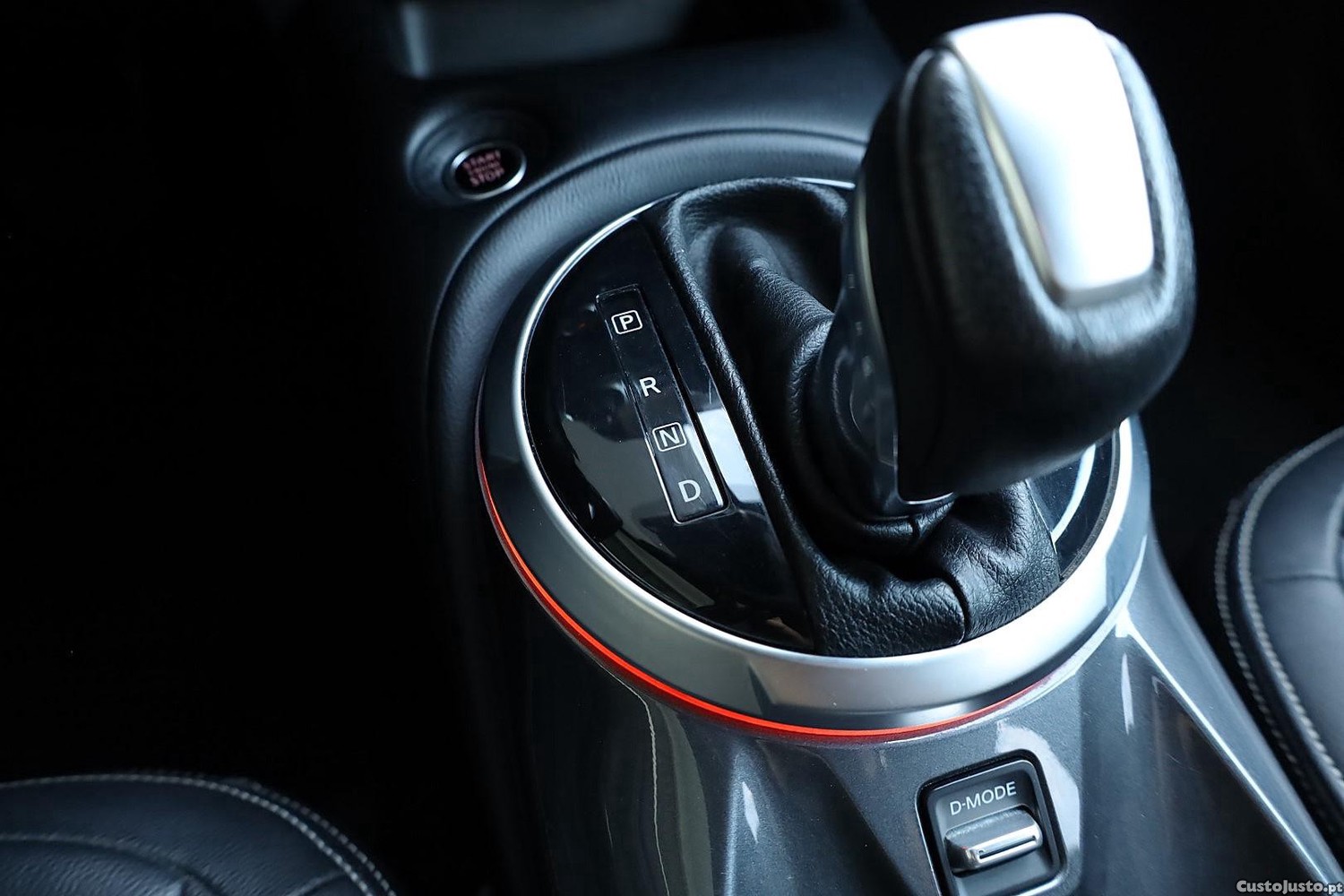 Nissan Juke 1.0 DIG-T Tekna DCT — fotografia 11