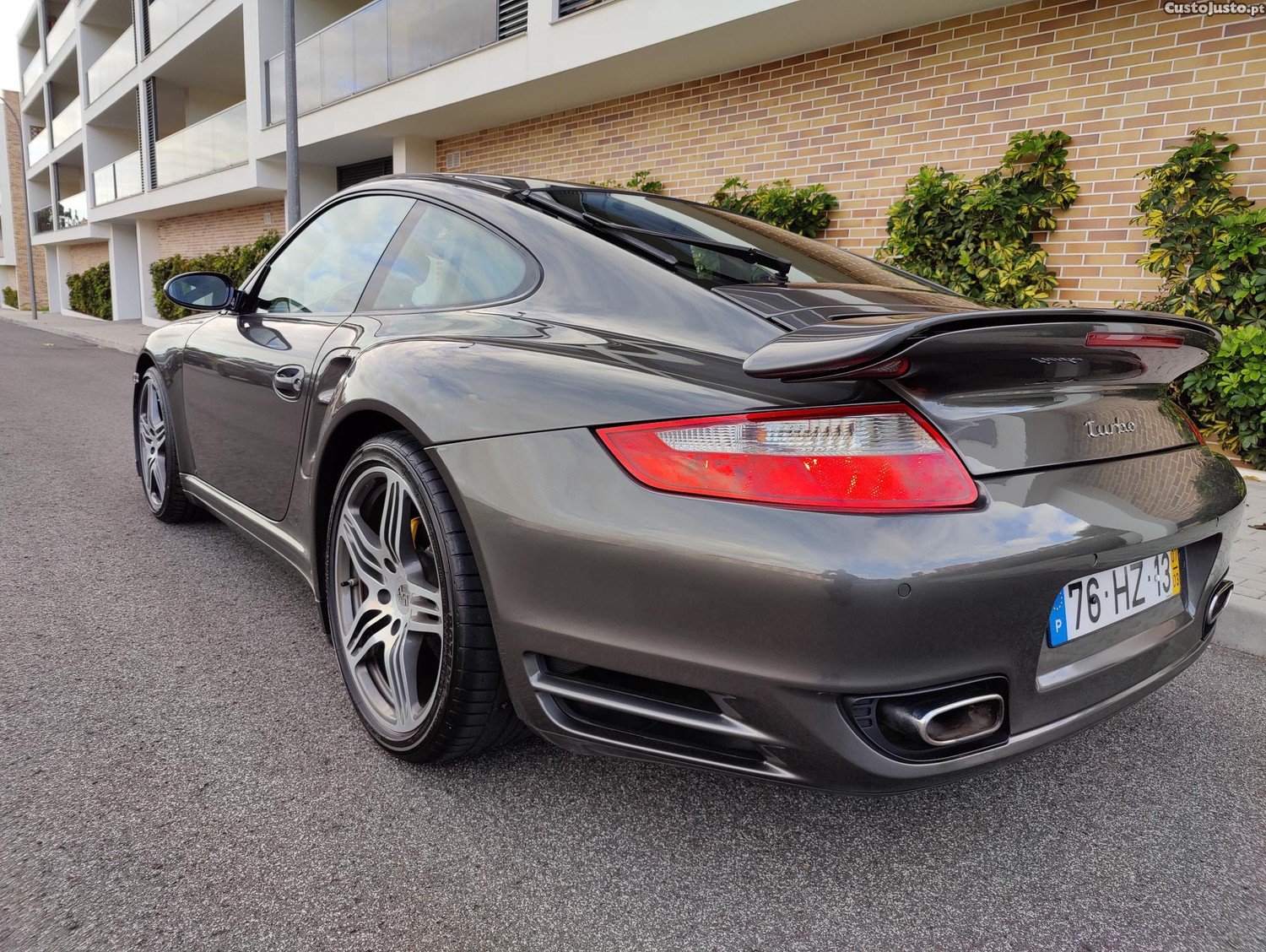 Porsche 911 Turbo — fotografia 8