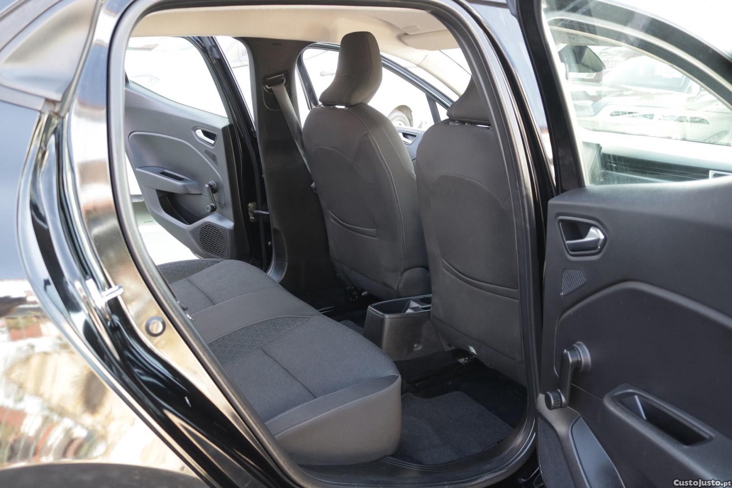 Renault Clio 1.5 Blue DCI Intens S/S — fotografia 42