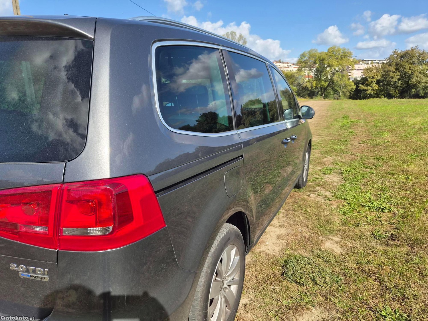 VW Sharan Confortline — photo 4