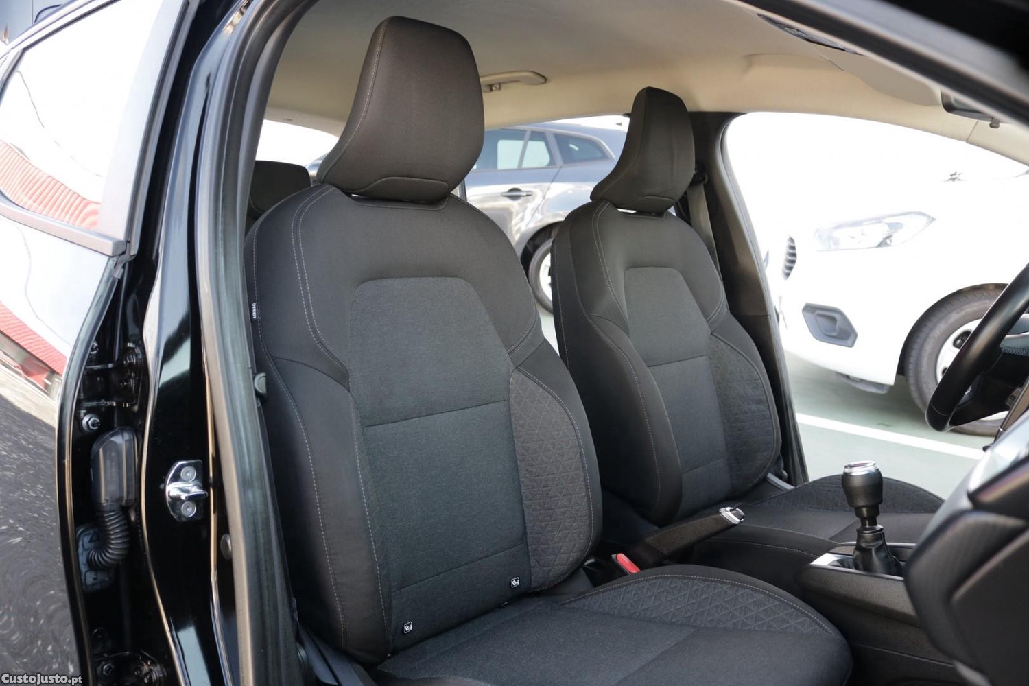 Renault Clio 1.5 Blue DCI Intens S/S — fotografia 44