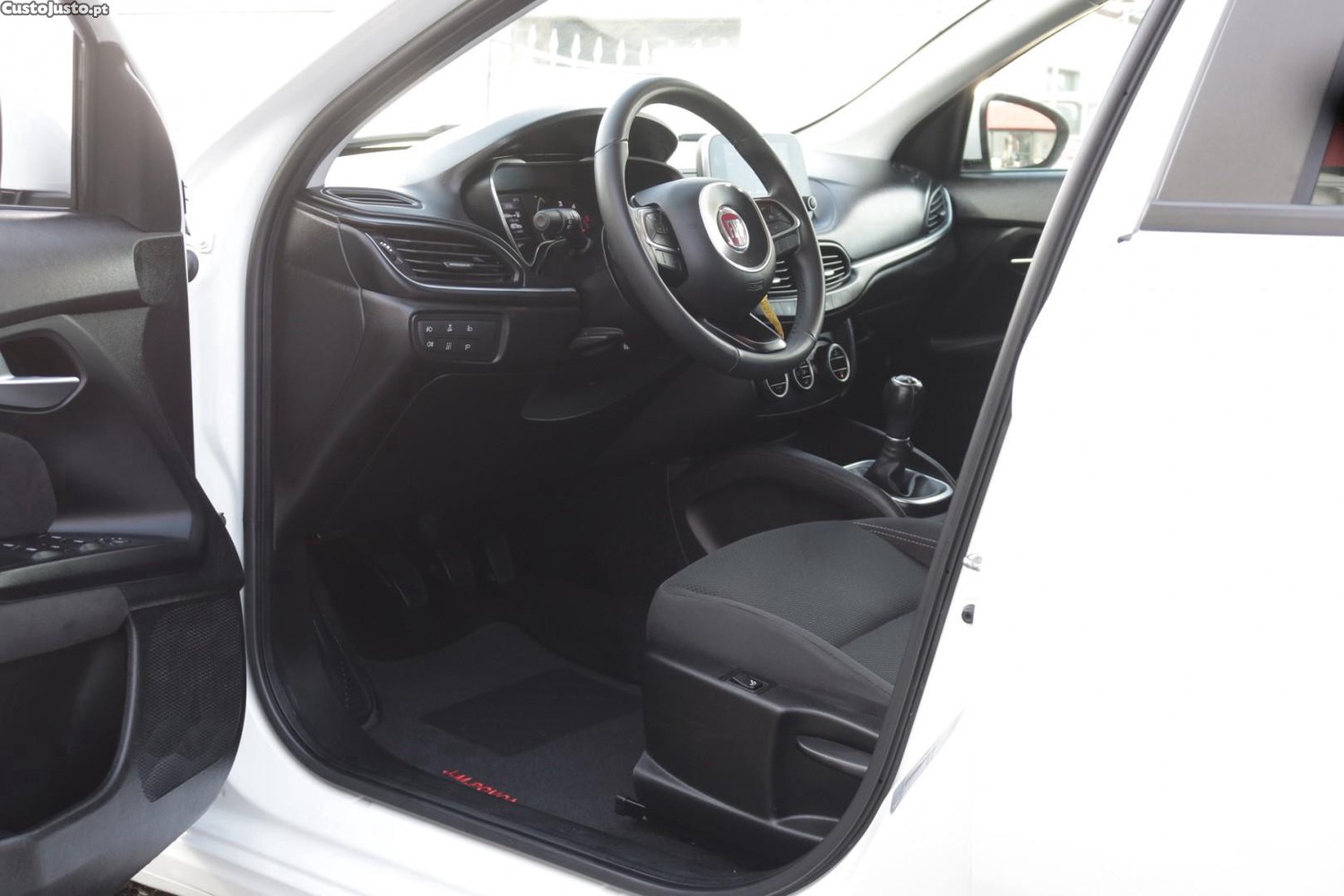 Fiat Tipo 1.3 M-Jet Lounge — fotografia 48