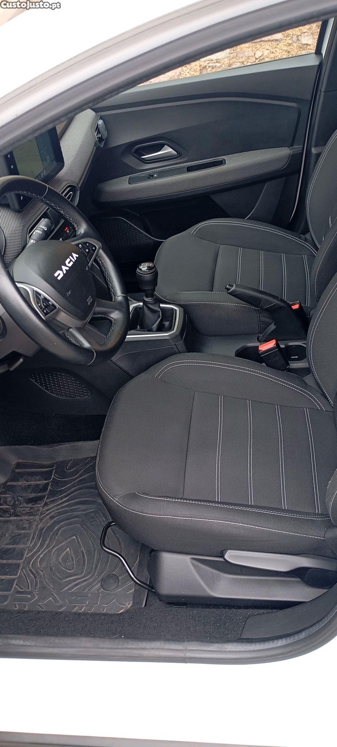 Dacia Jogger Expression bi-fuel 7Lug — fotografia 4