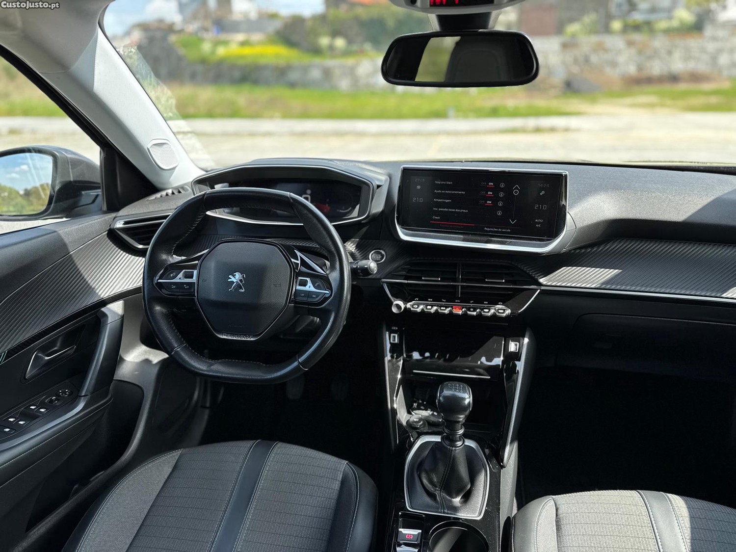Peugeot 2008 1.2 Allure Pack — fotografia 5