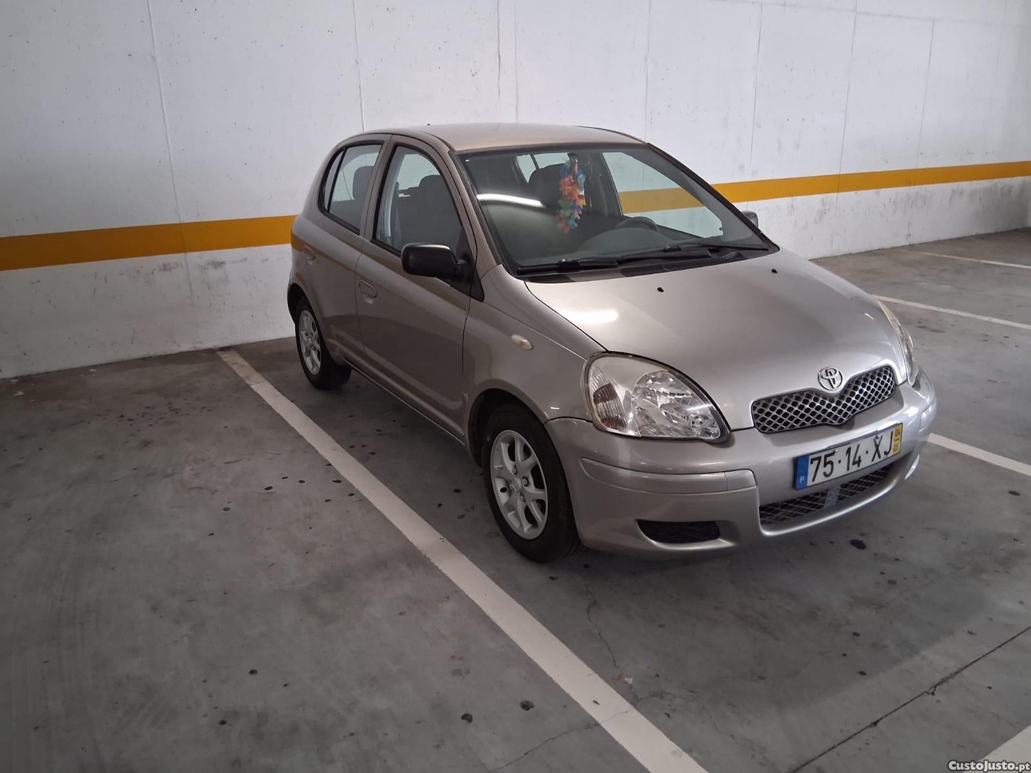 Toyota Yaris 1.0VVTi — fotografia 5