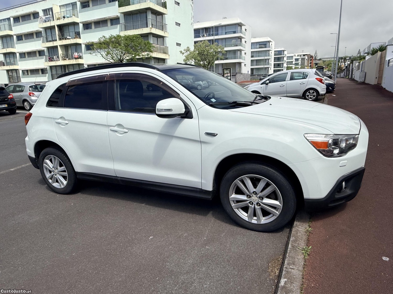 Mitsubishi ASX Intense 1.8 DI-D 150 cv — fotografia 10