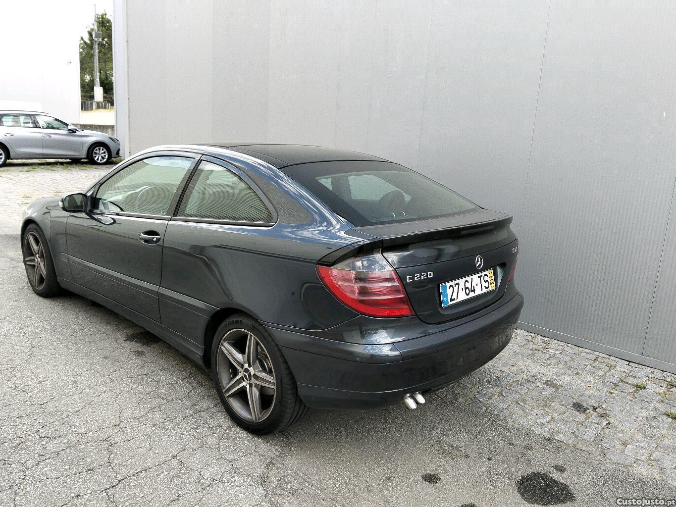 Mercedes-Benz C 220 sport coupé — fotografia 8