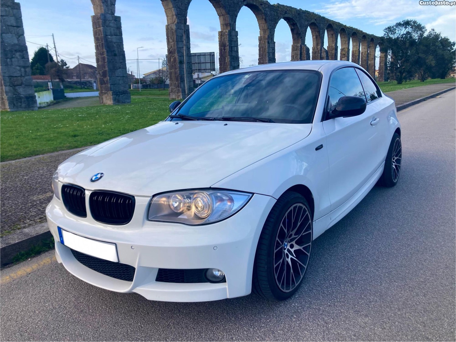 BMW 118 D Coupe Pack M — fotografia 2