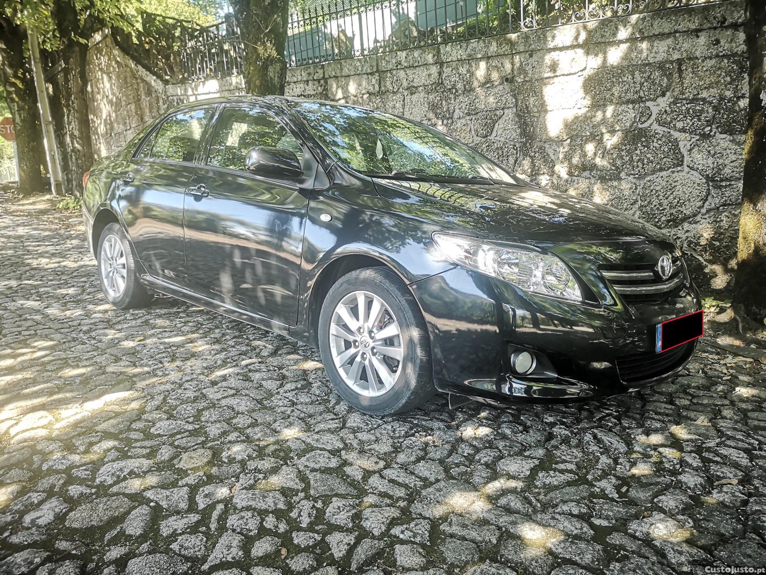 Toyota Corolla SEDAN 1.4 D-4D EXCLUSIVE - NACIONAL - 1 DONO- 180.000KMS - C/ GARANTIA — photo 4