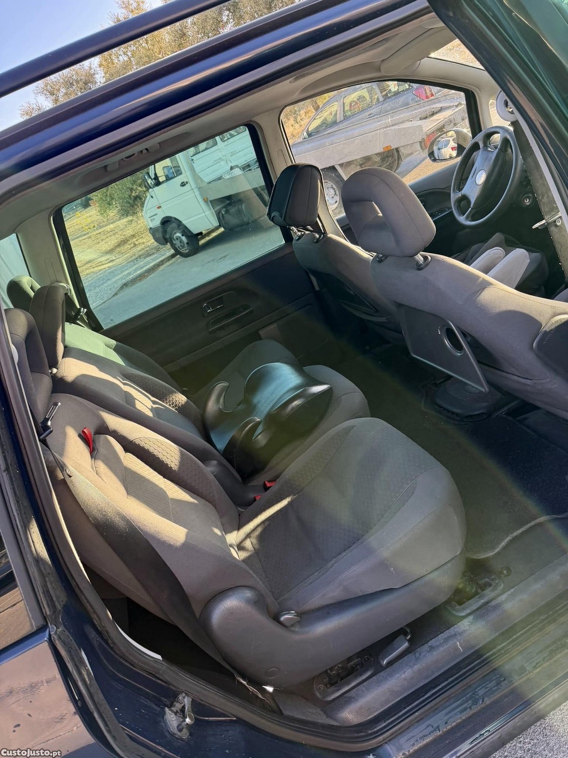 VW Sharan Pd 130 - 04 — photo 5
