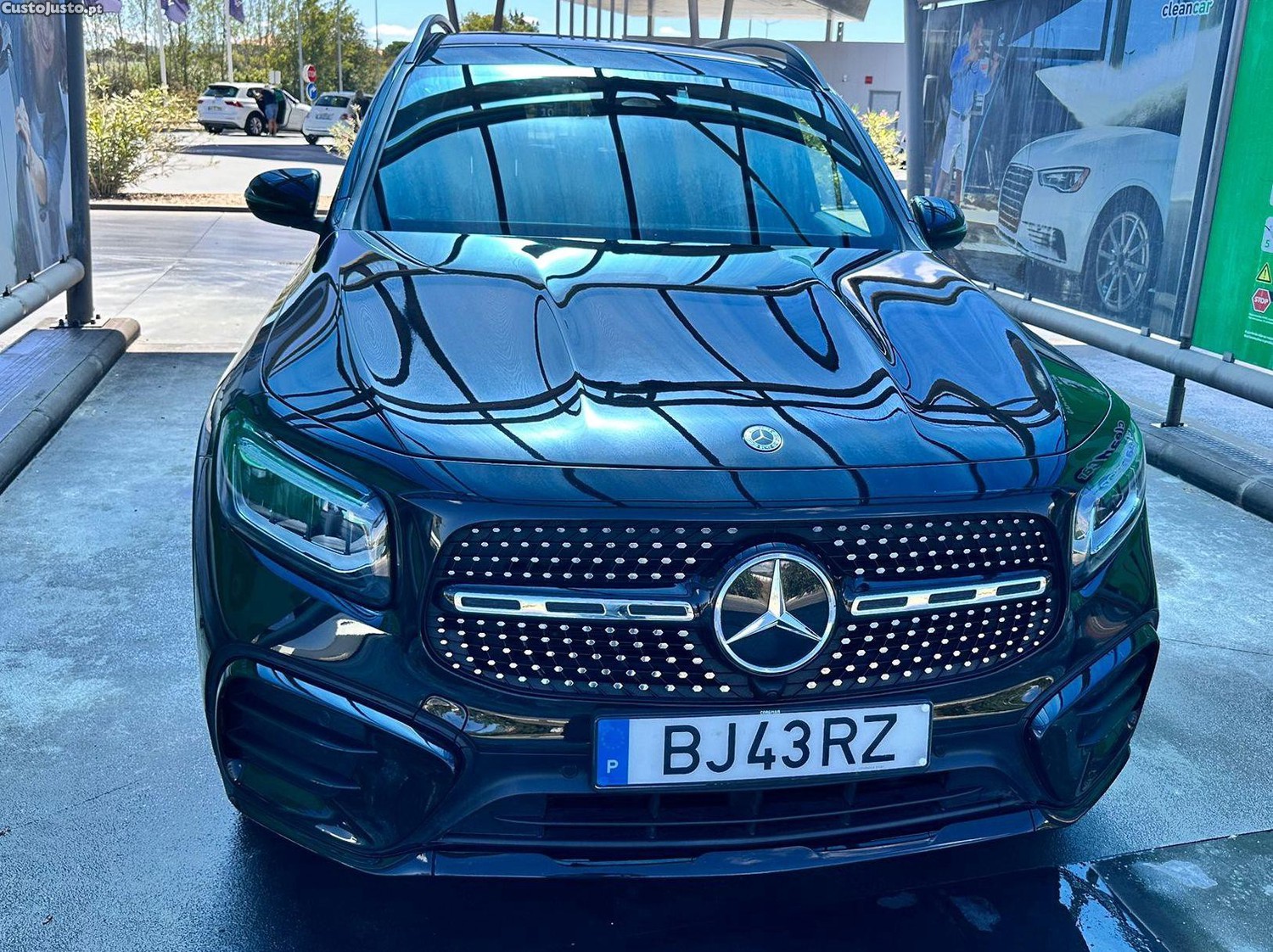 Mercedes-Benz GLB 200 AMG Advanced Plus — photo 2